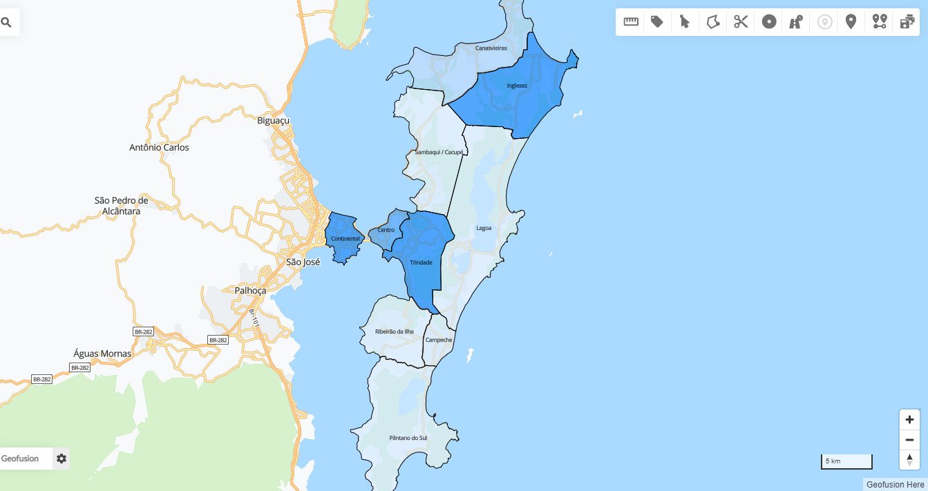 Perfil de aluno ideal em Florianópolis - SC. No mapa, faixa etária entre 20 a 24 anos.